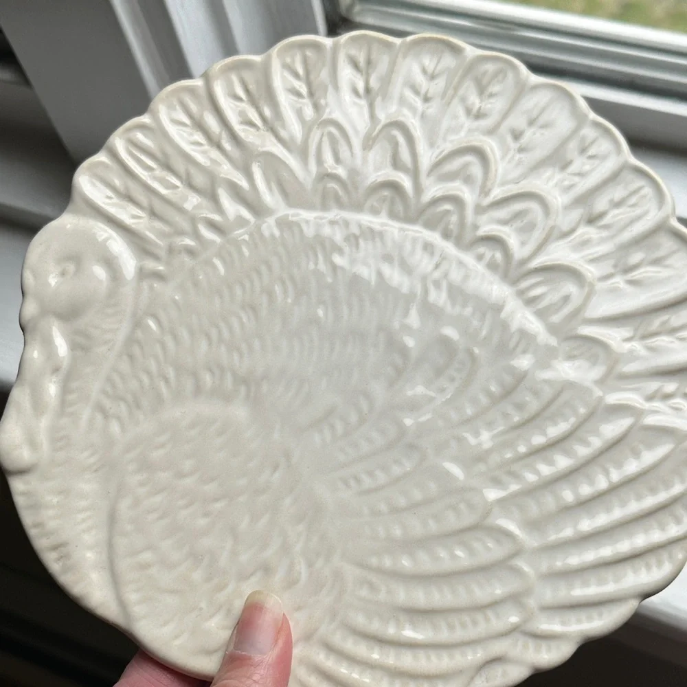 Crate&Barrel White Turkey-Shaped Ceramic Serving Platter